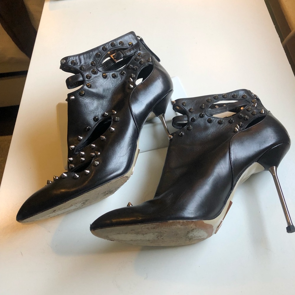 Daniele Michetti studded booties.